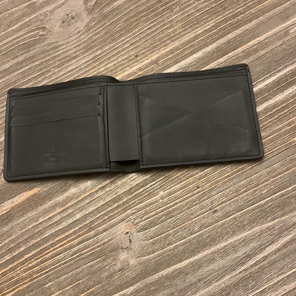 Louis Vuitton Wallet Shadow Monogram - Picture 5 of 5